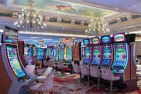 f8beet Slots ကစားနည်း Myanmar ကစားသမား Spin လှည့်နေသောပုံ